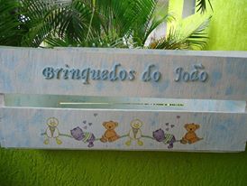 Caixote brinquedo